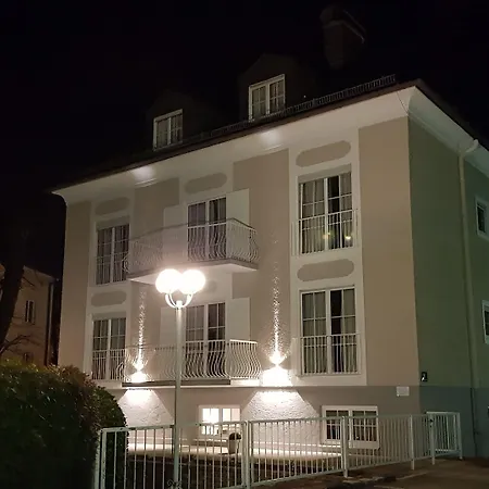Hotel The Little
