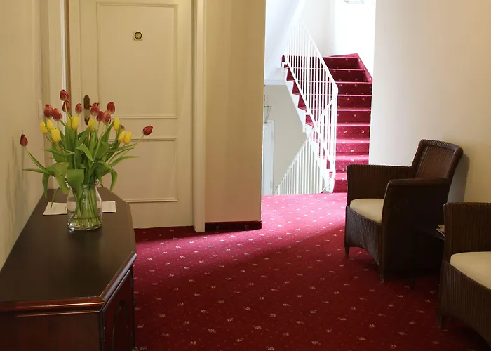 The Little Hotel 3*