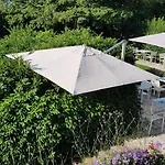 The Little Hotel 3*