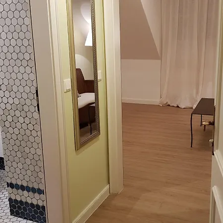 利特尔住宿加早餐旅馆 酒店 3*