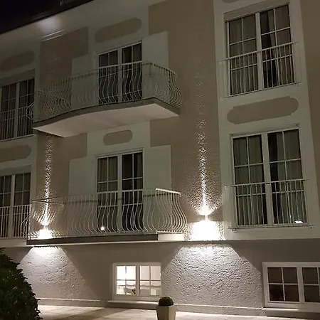 Hotel The Little Salzburg
